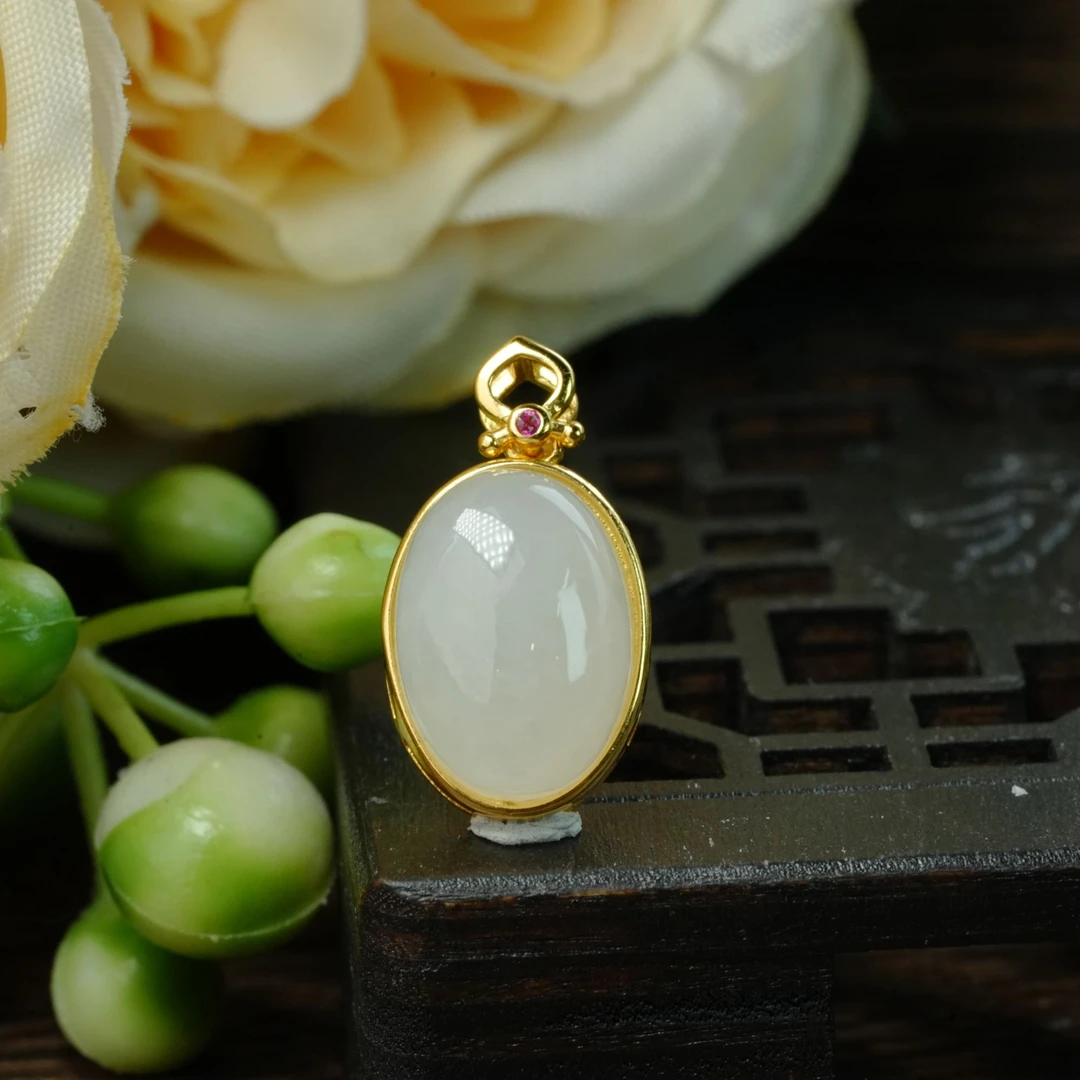 【小北好物】S925银和田玉吊坠约9*13mm【多样性发一件】QH13X551