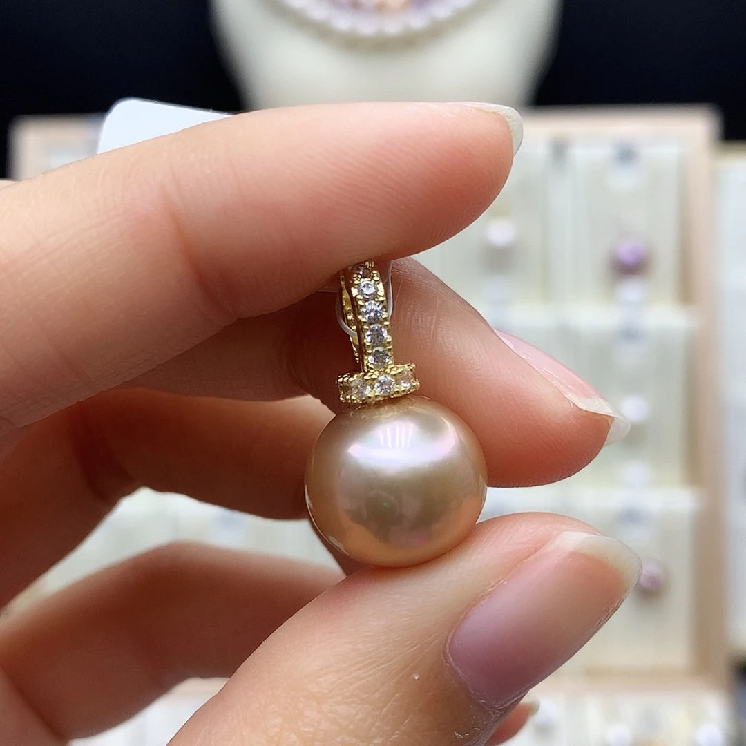 合金淡水珍珠颈饰