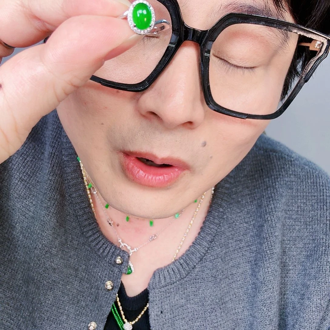 翡翠颈饰未镶嵌一个