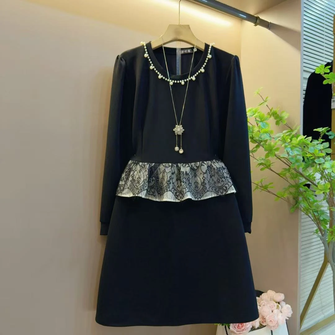 秋季气质新款显瘦拼接百搭花边遮肉长袖连衣裙（长90左右）