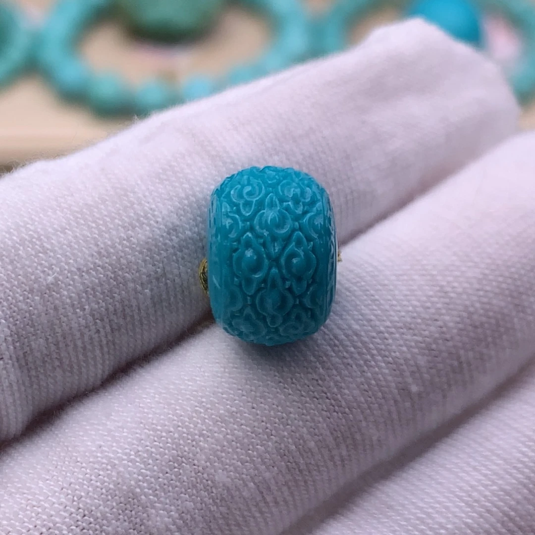 绿松石未镶嵌珠宝奇石12.8尺寸