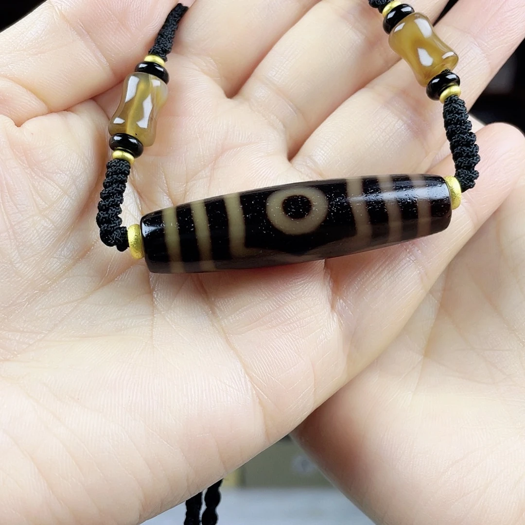 玛瑙/玉髓合金颈饰黑金