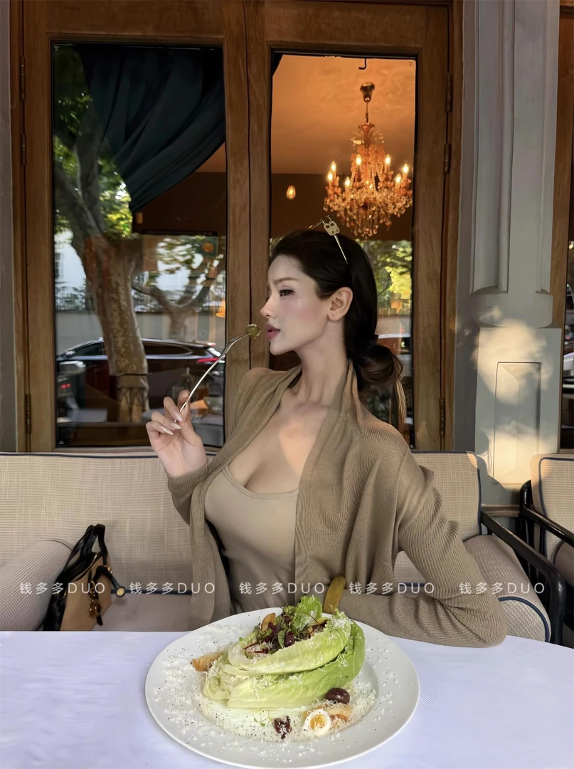 姐系贵感套装早秋外搭针织开衫纯欲吊带背心黑色半身裙轻熟三件套