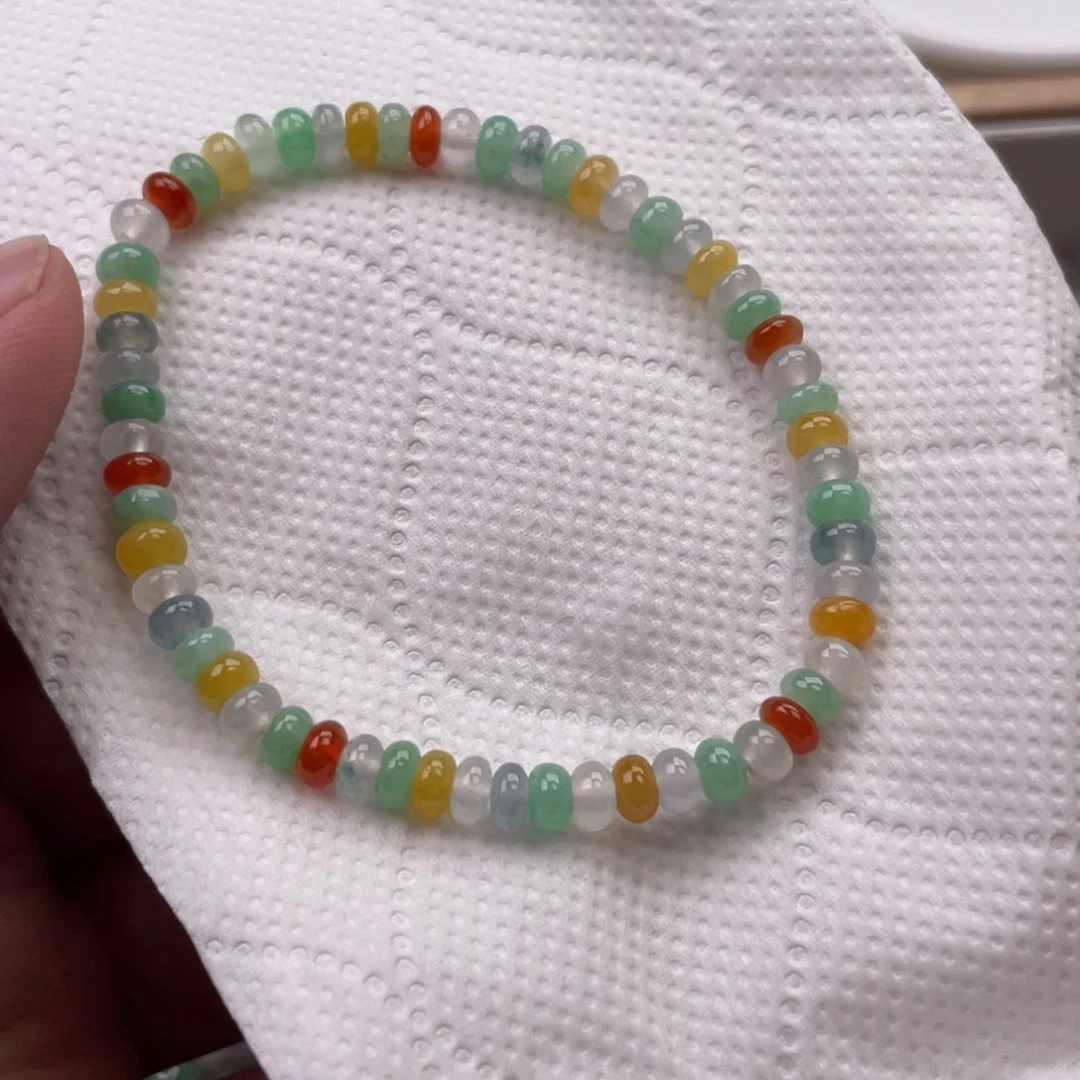 颈饰未镶嵌翡翠8.8一颗卡4.78