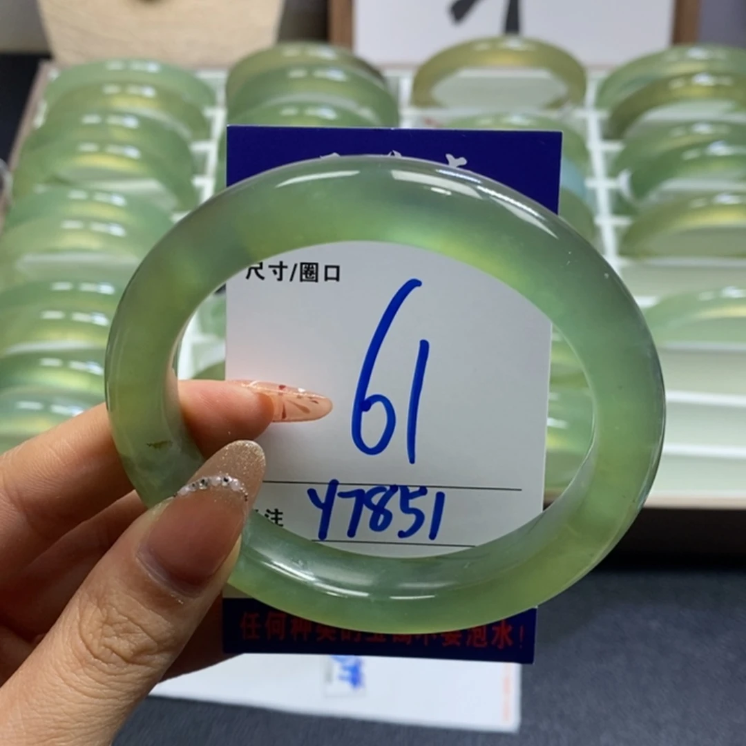 蛇纹石玉手镯未镶嵌若*