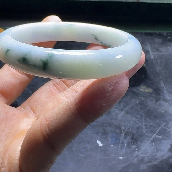 相***豆翡翠未镶嵌手镯手镯