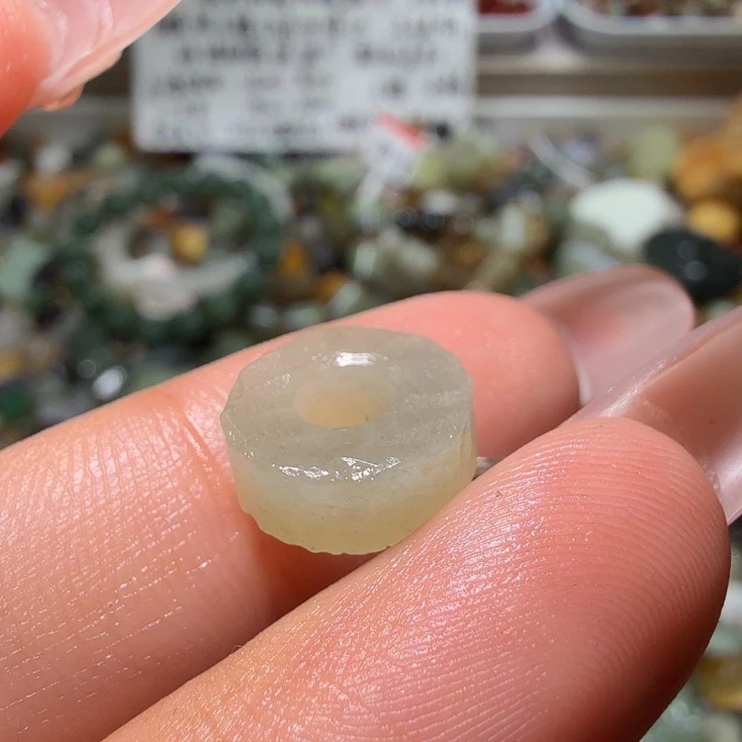 和田玉未镶嵌珠宝奇石