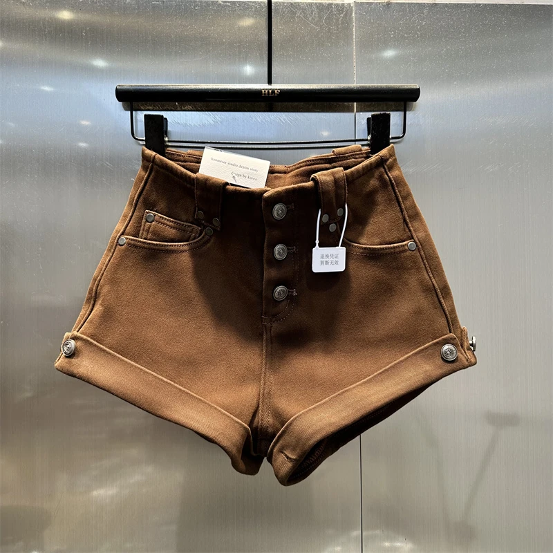 2025年秋冬新款高腰显瘦牛仔短裤女小众设计感翻边加绒加厚阔腿裤