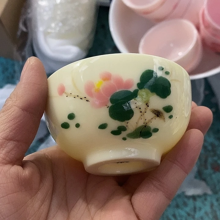 摆件陶黄稀土荷花矮口杯