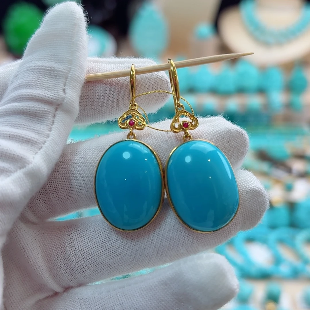 绿松石18K金镶嵌珠宝奇石