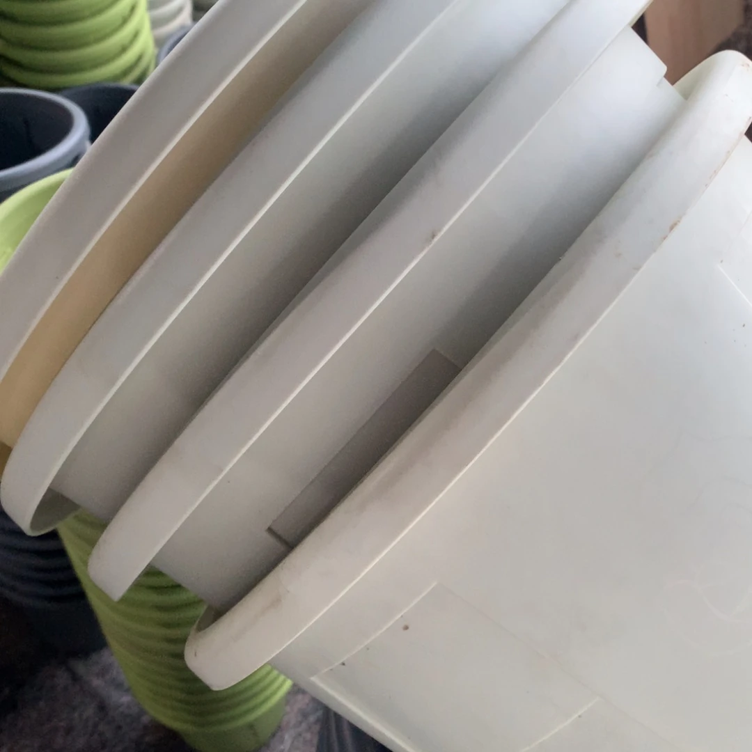 红陶?****?4个37口米色无侧孔