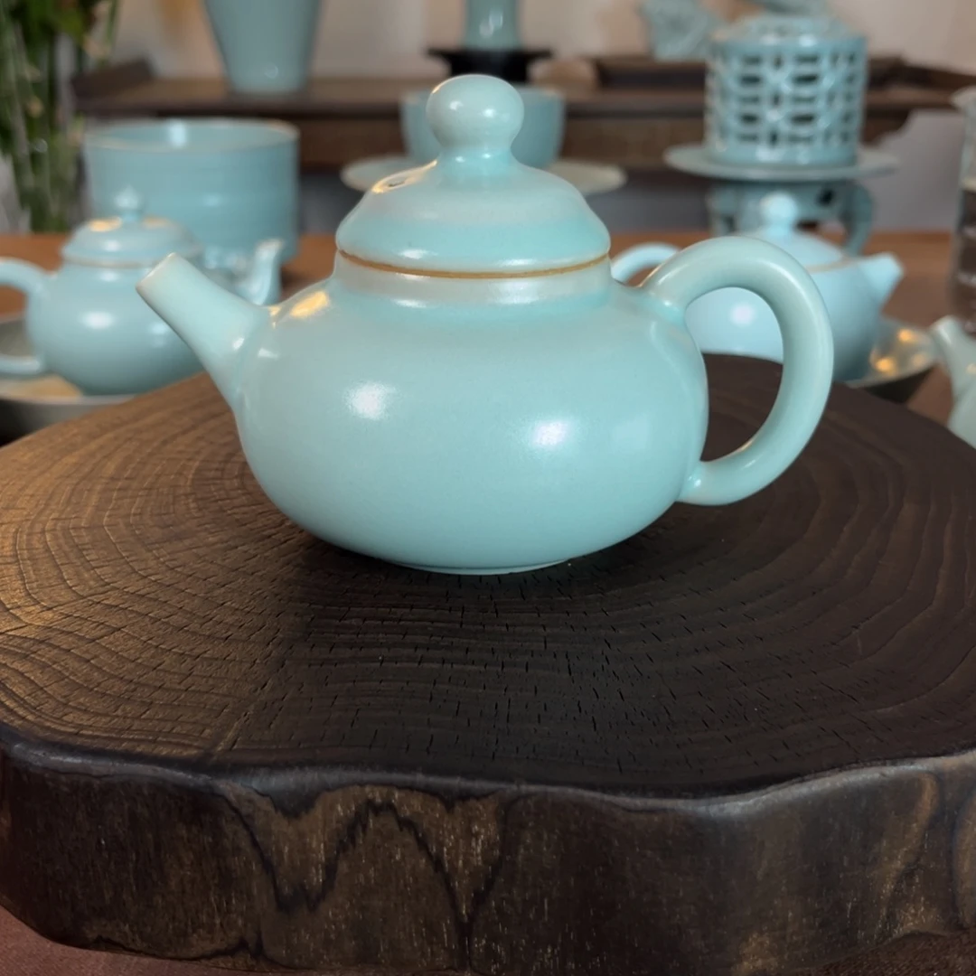微瑕原矿汝官窑作品
