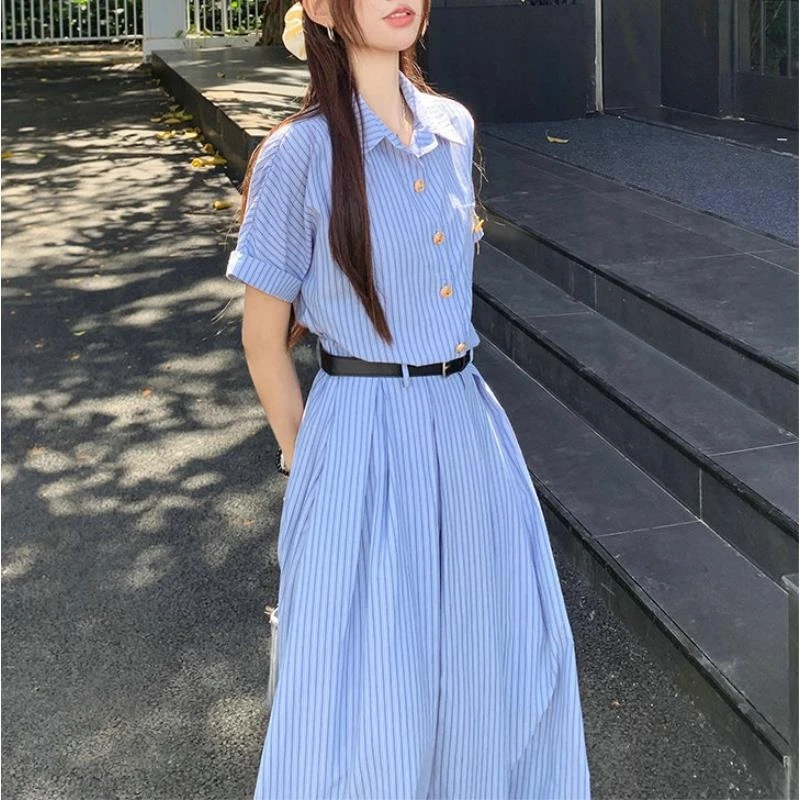 文艺气质蓝色条纹短袖连衣裙女夏季新款收腰A字显瘦时尚长裙
