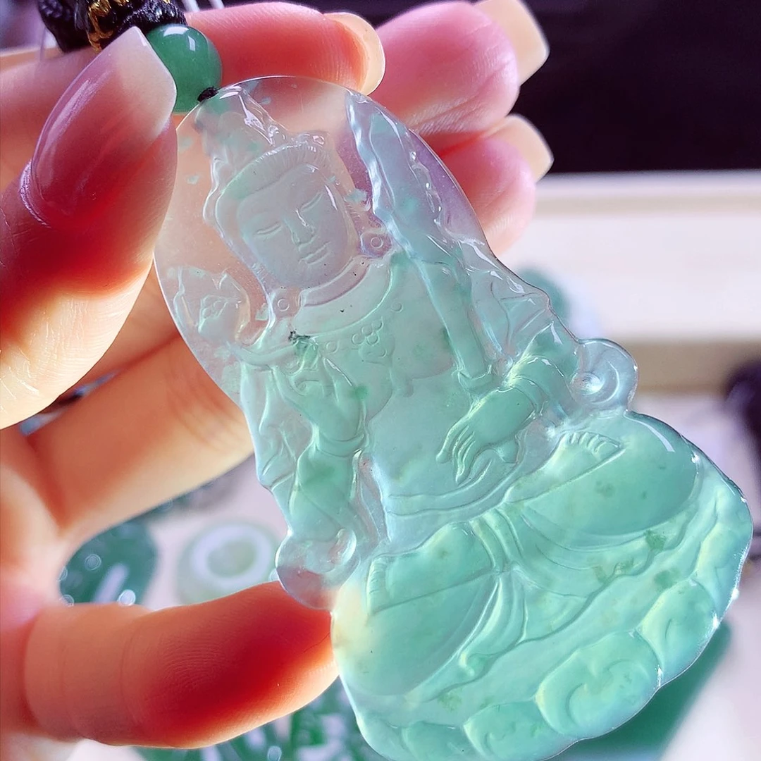 颈饰未镶嵌翡翠天然