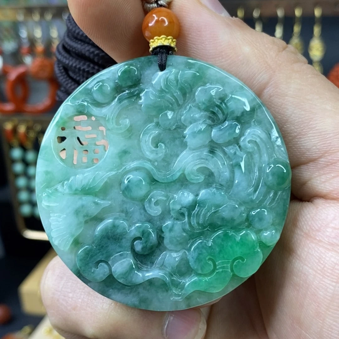 颈饰未镶嵌翡翠吊坠