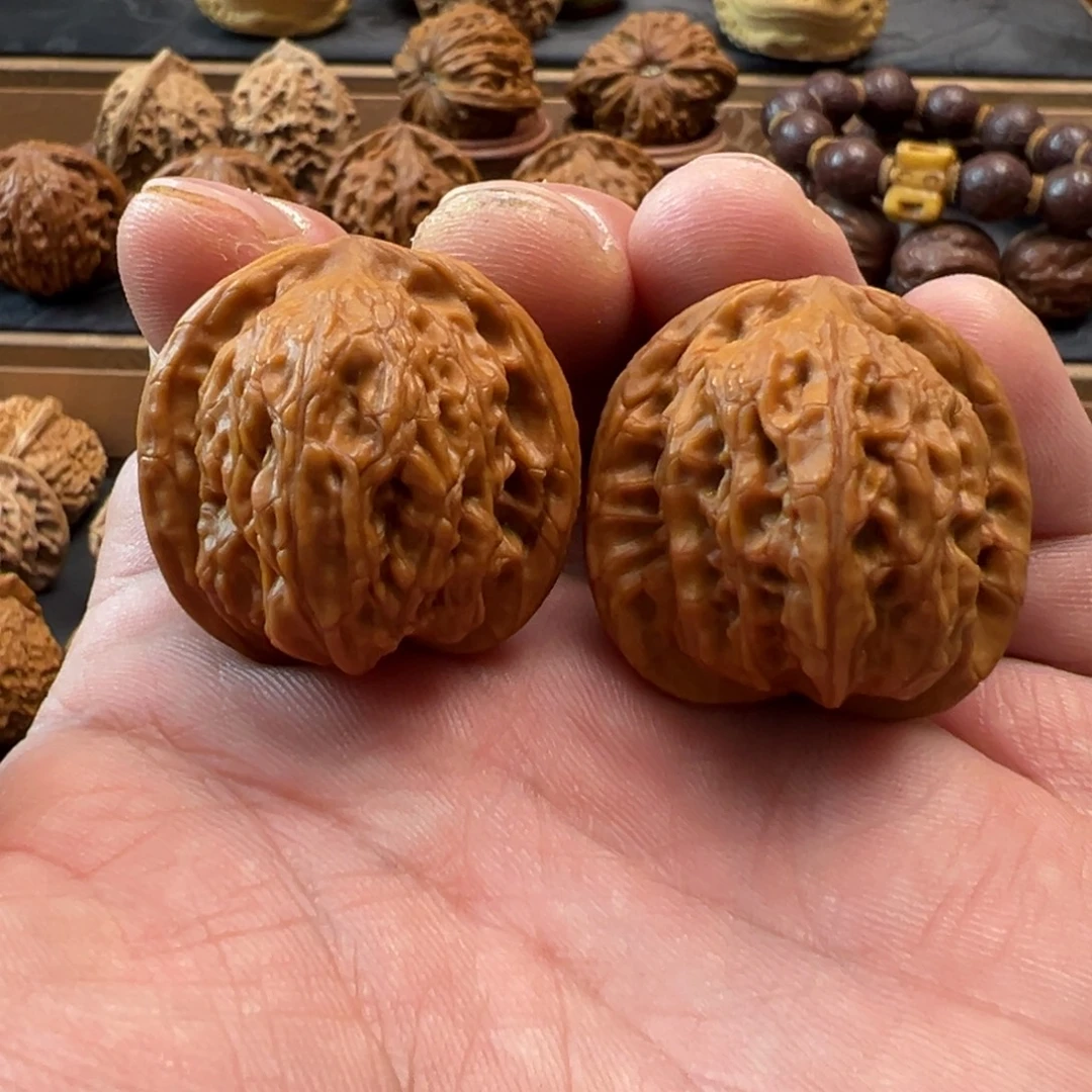 把件桃核文玩核桃，野生小众