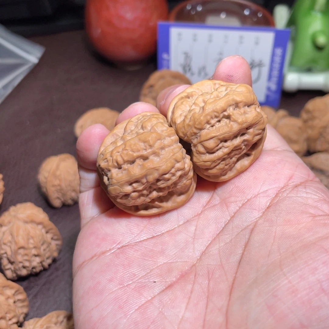 文玩核桃蛤蟆头34尺