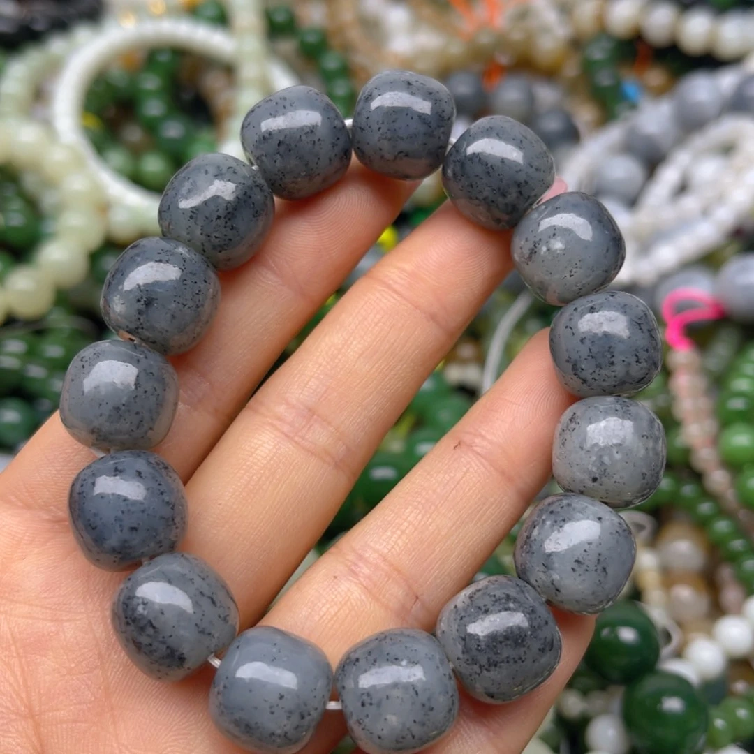 手链未镶嵌和田玉