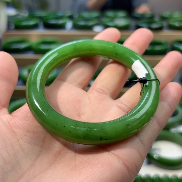 未镶嵌手镯和田玉豆*酱