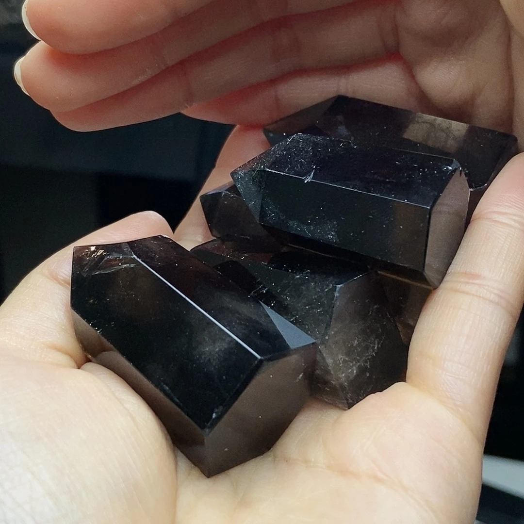 水晶摆件（022都给她未镶嵌岸*懵