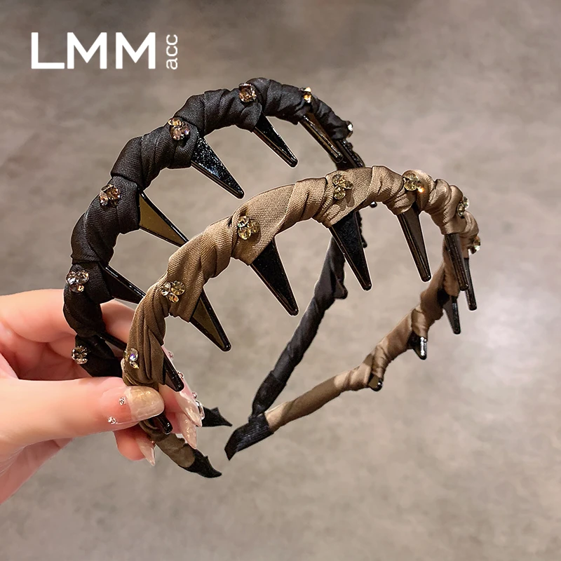 高级感缠绕压发头箍网红新款外出装饰洗脸头饰韩版百搭齿梳发箍女