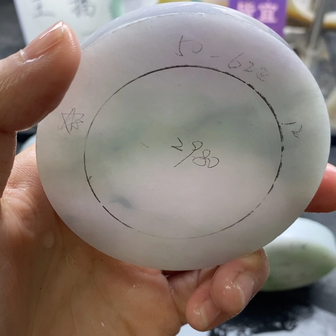 定制翡翠未镶嵌翡翠手镯