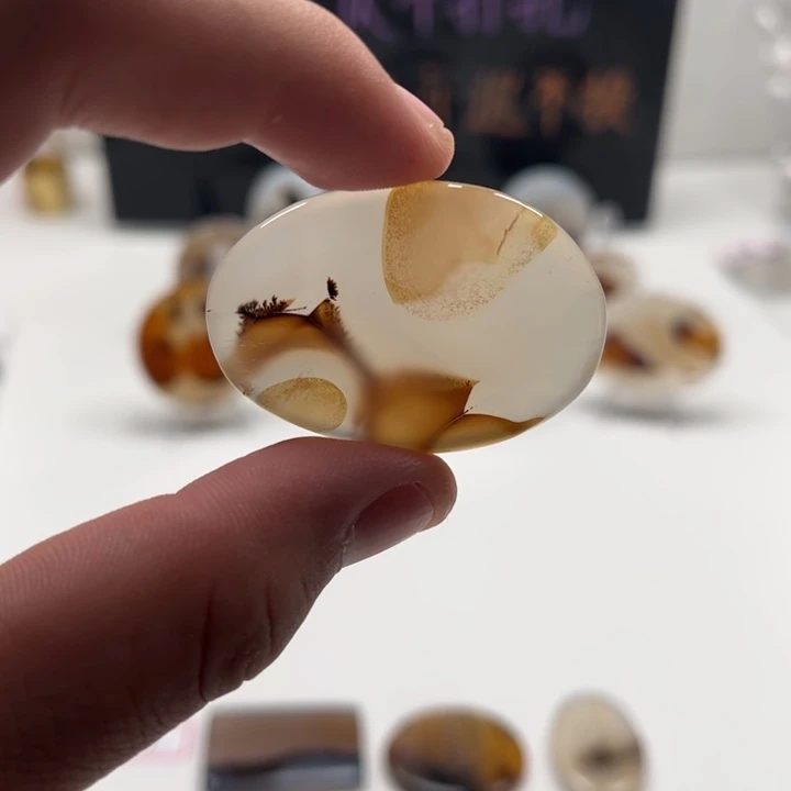 石***缘玛瑙/玉髓未镶嵌吊坠(不含链)