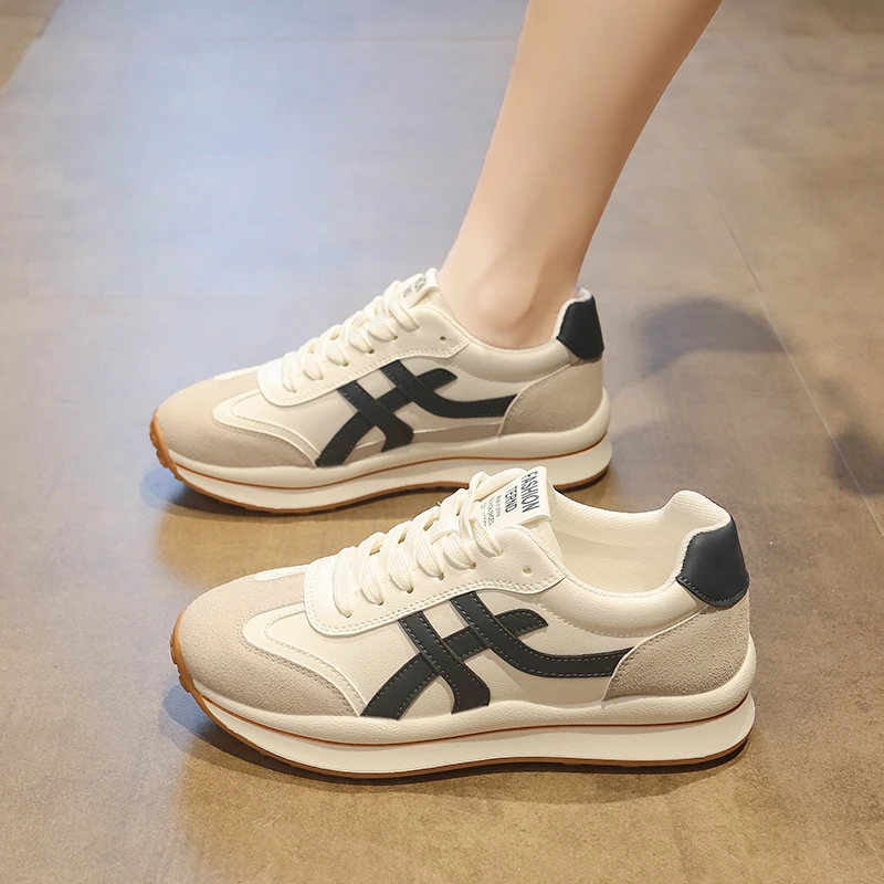 【万达撤柜】百搭德训鞋女款2025年秋季新款厚底阿甘慢跑女鞋舒适