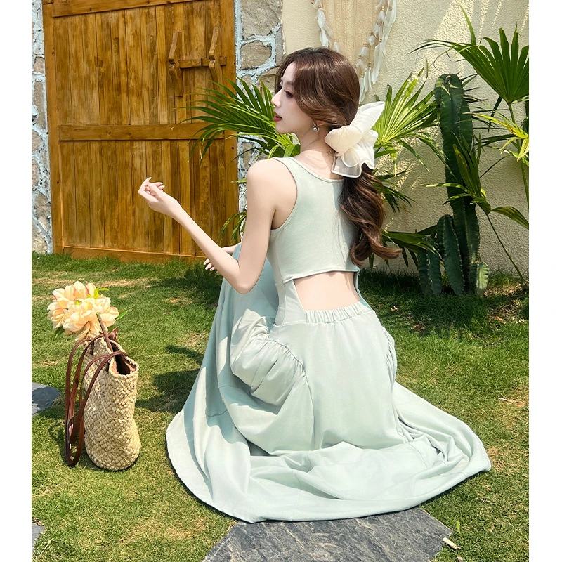 夏季新款法式气质薄荷绿工字背心连衣裙女修身收腰露背长裙潮