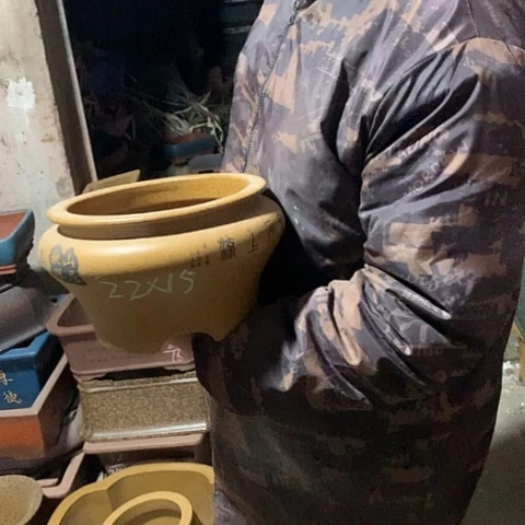 紫砂花盆手工制作
