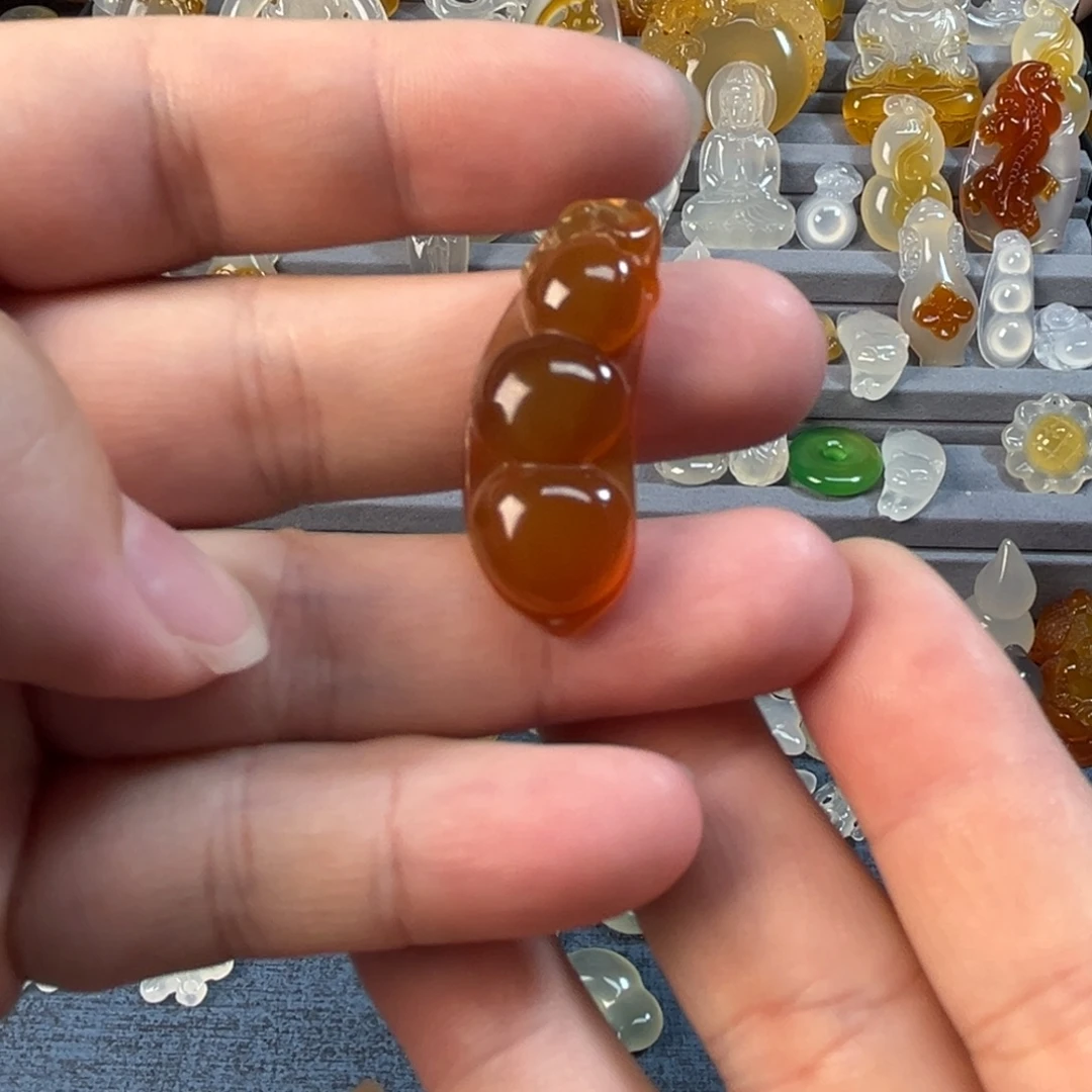 玛瑙/玉髓未镶嵌颈饰