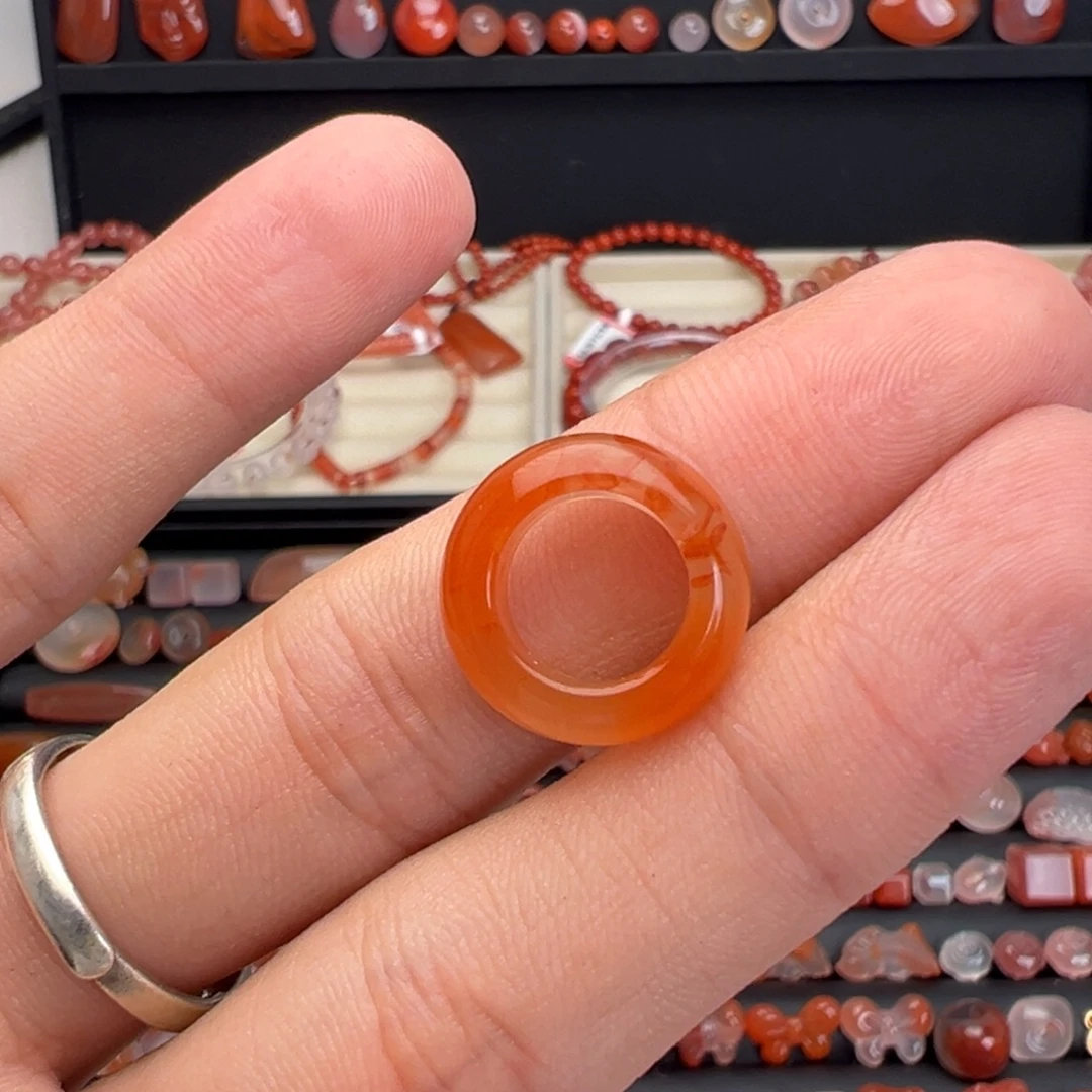 南红玛瑙未镶嵌颈饰跑环内径10mm