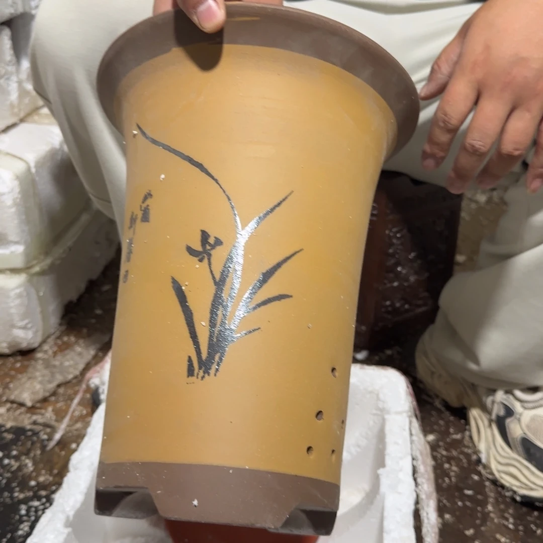 花盆紫砂瑕疵是我最