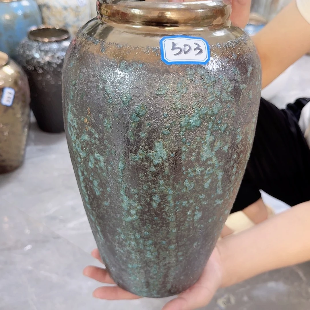 503号陶瓷高30厘米微瑕一个