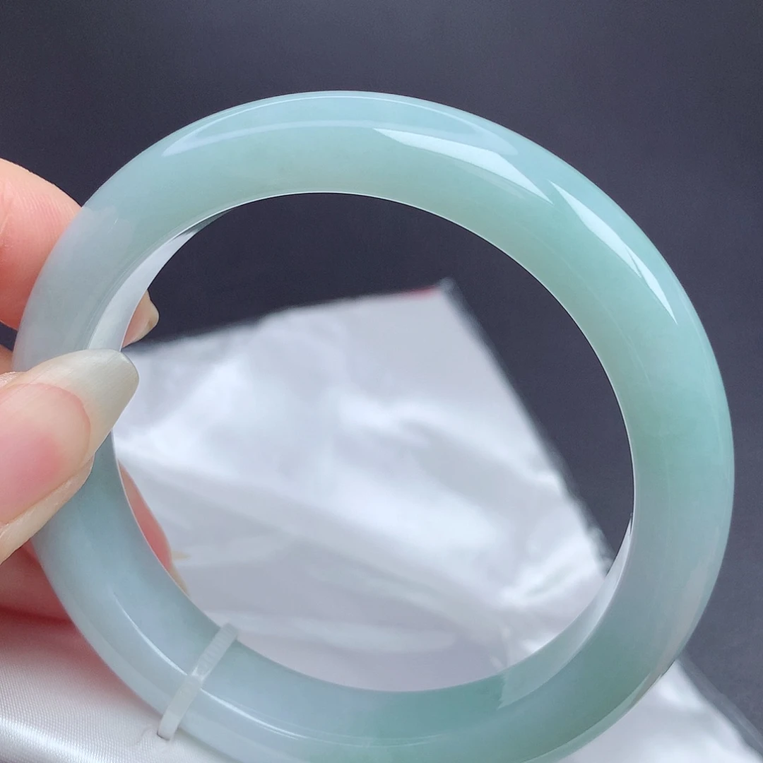 未镶嵌手镯翡翠58圈口