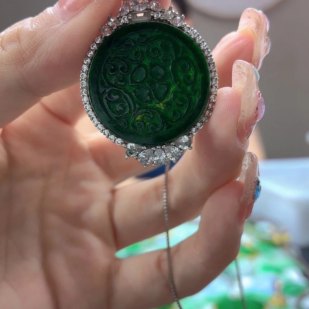 颈饰银S925镶嵌翡翠翡翠