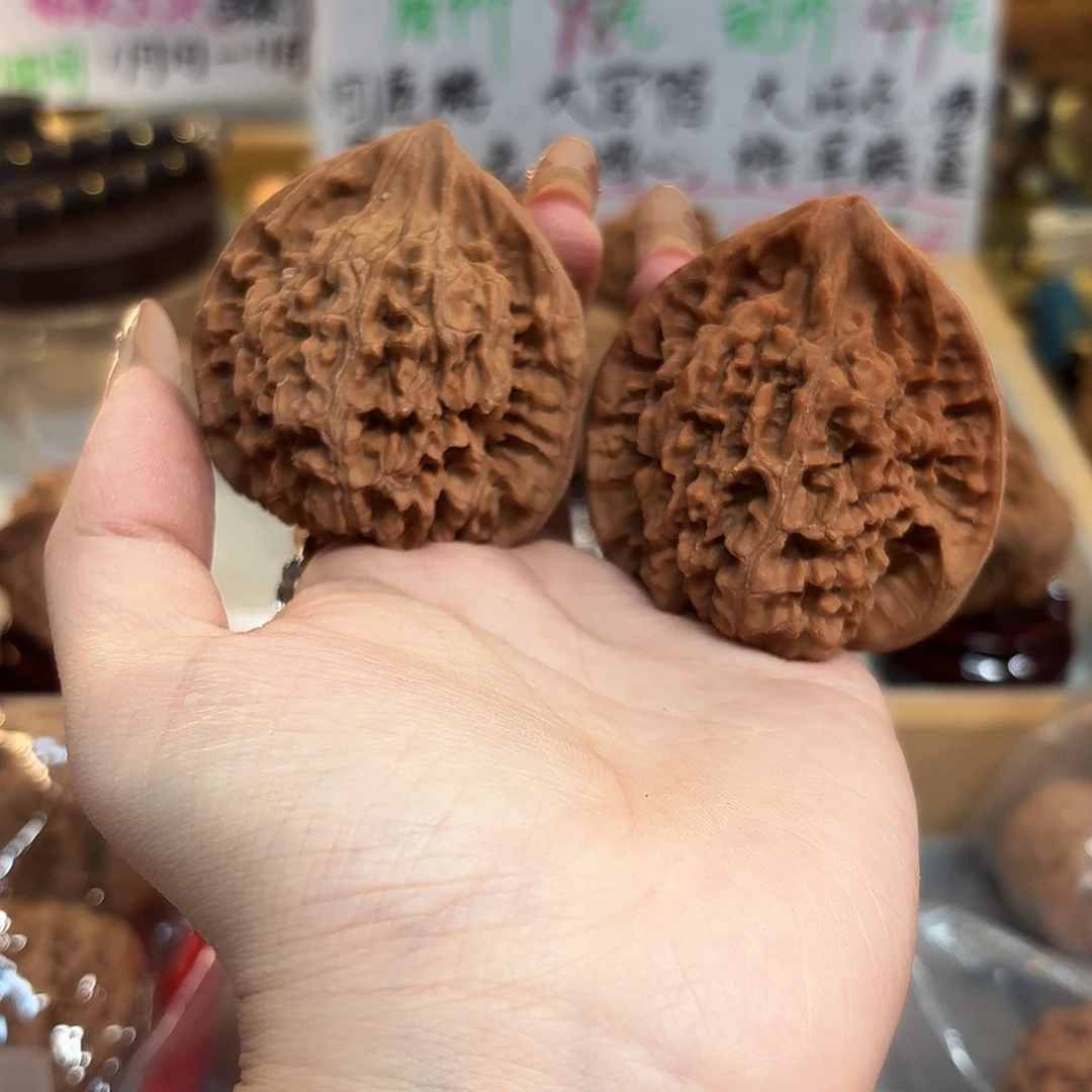 吊坠桃核49尺官帽