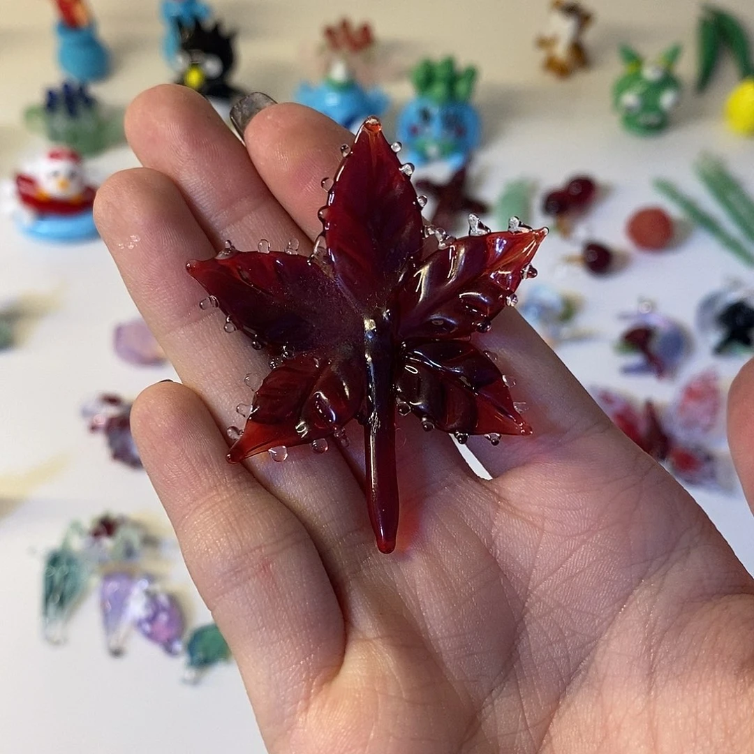 景***星琉璃手工艺品回来咯哦哦