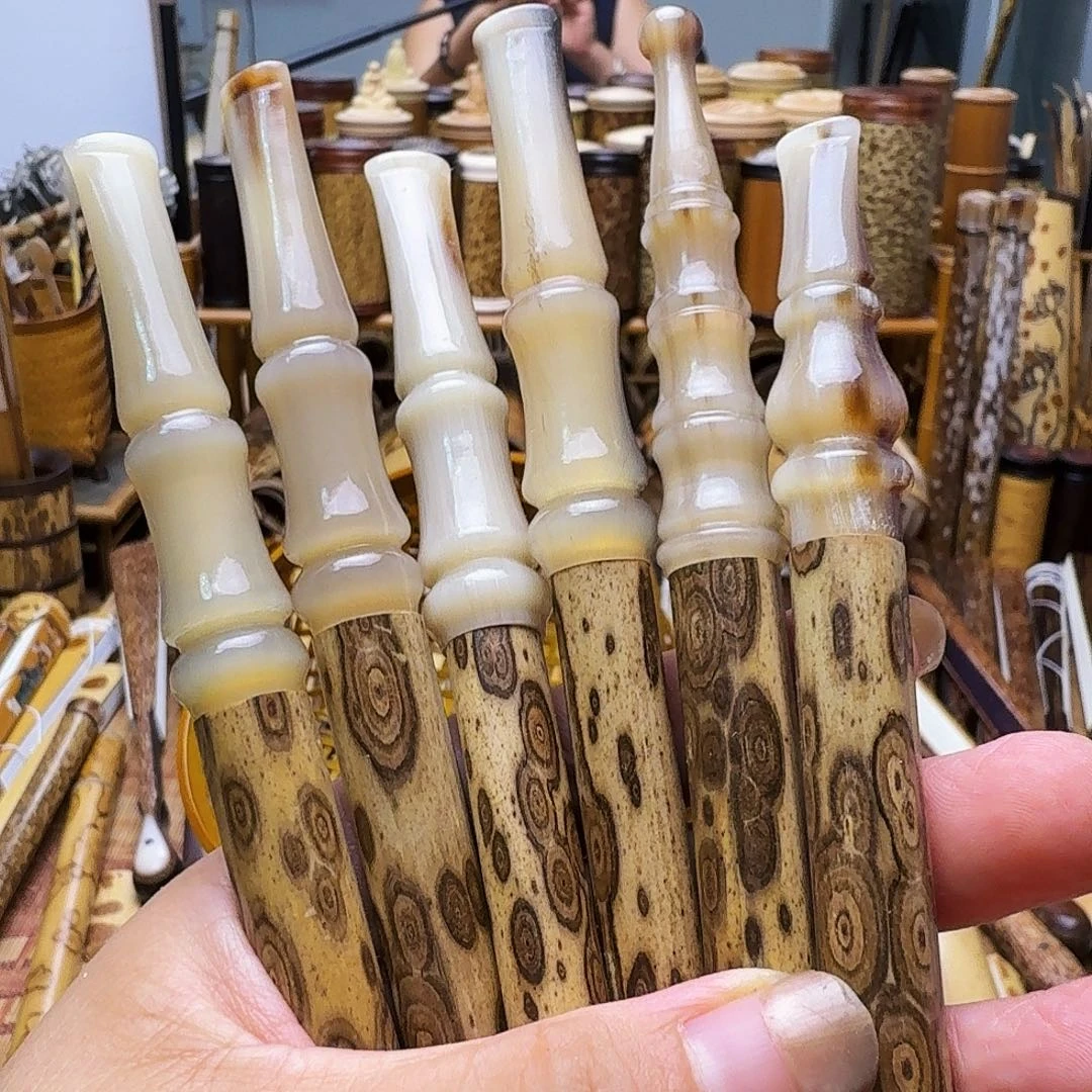 先***河老梅鹿竹烟嘴大哥拍下