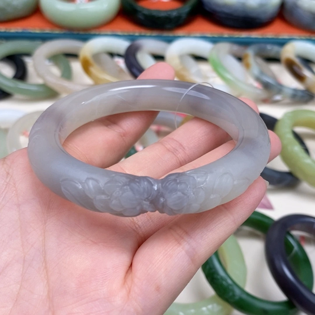 和田玉手镯未镶嵌57.5定制