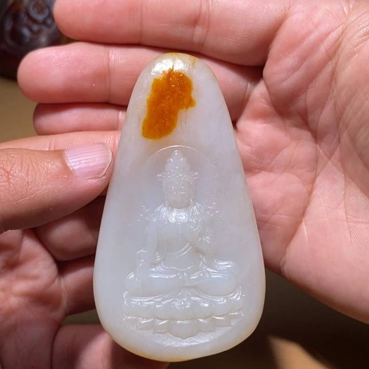 用***1和田玉未镶嵌颈饰