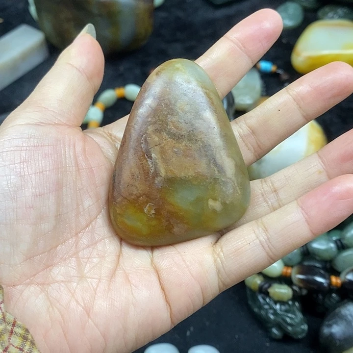 和田玉（糖玉）未镶嵌挂件