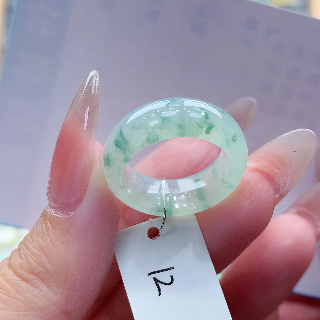 W***.翡翠未镶嵌戒指缅甸A货