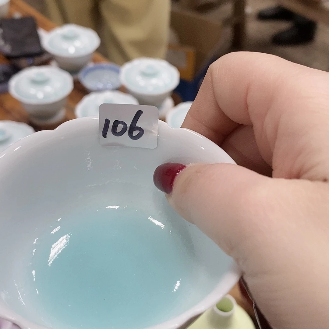 吖*福利粘底占底福利106