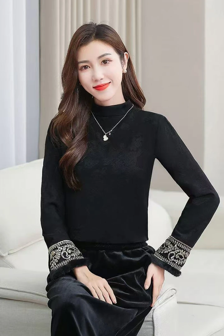 定制款提花加绒打底衫