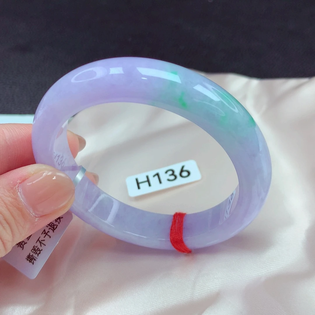 翡翠手镯未镶嵌手镯88