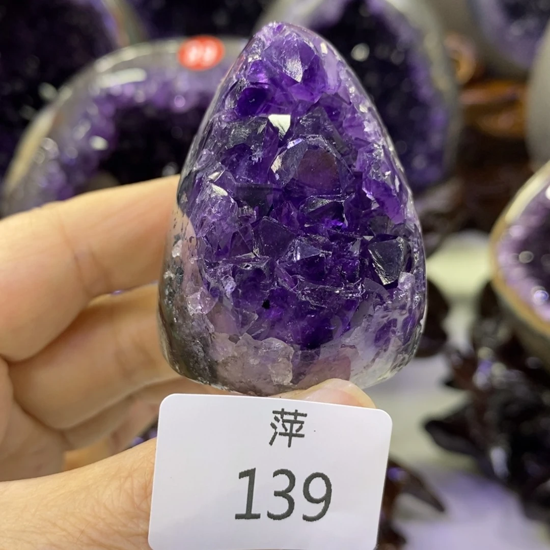 未镶嵌水晶大型摆件（非配饰）