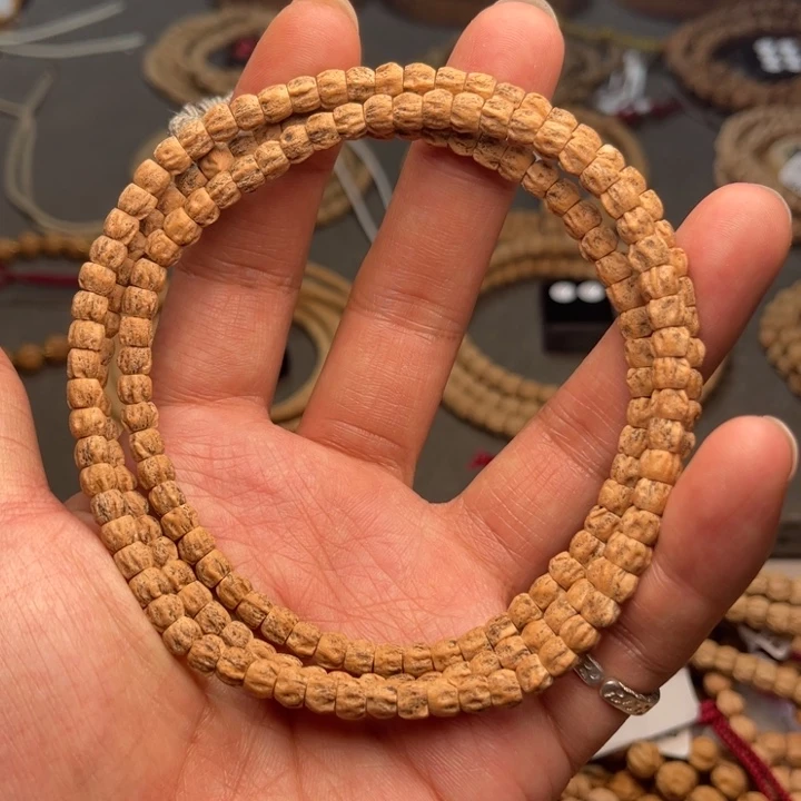 柏香籽/百香籽手串