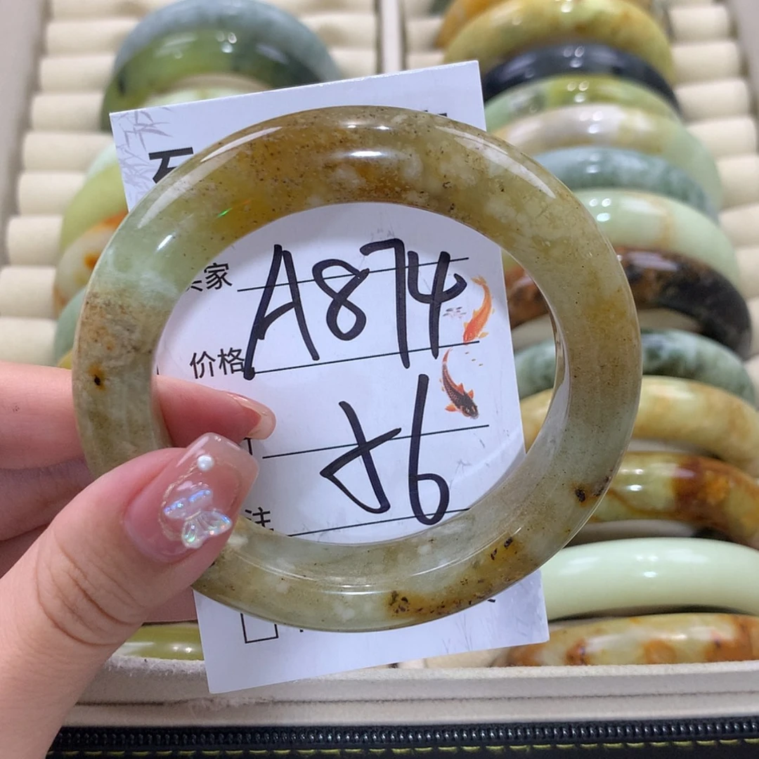 【闪购商品】未镶嵌蛇纹石玉手镯