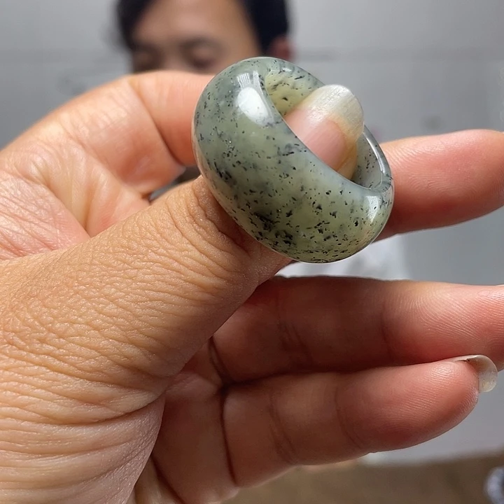 未镶嵌和田玉把件